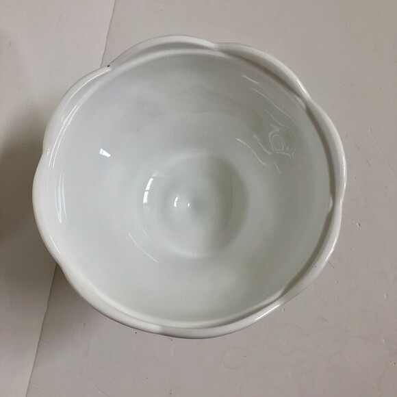 PEDESTAL CANDY DISH MIL GLASS BOWL COVERED GRAPE PATTERN 10" - Picture 10 of 11